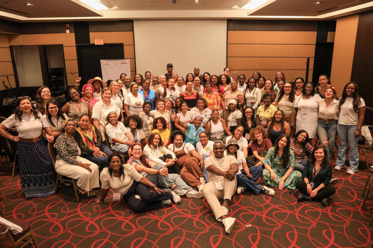 Personas Encuentro Cali