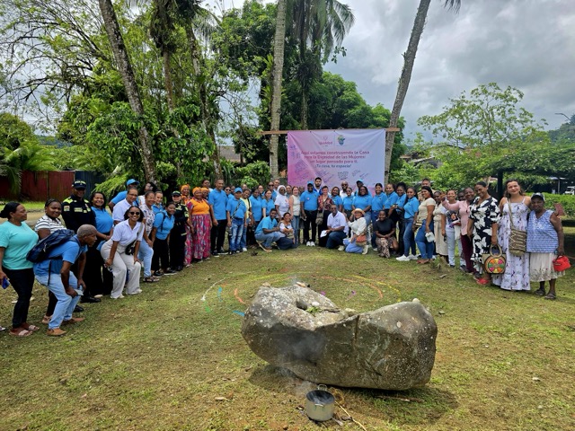 Foto Reunion casa dignidad
